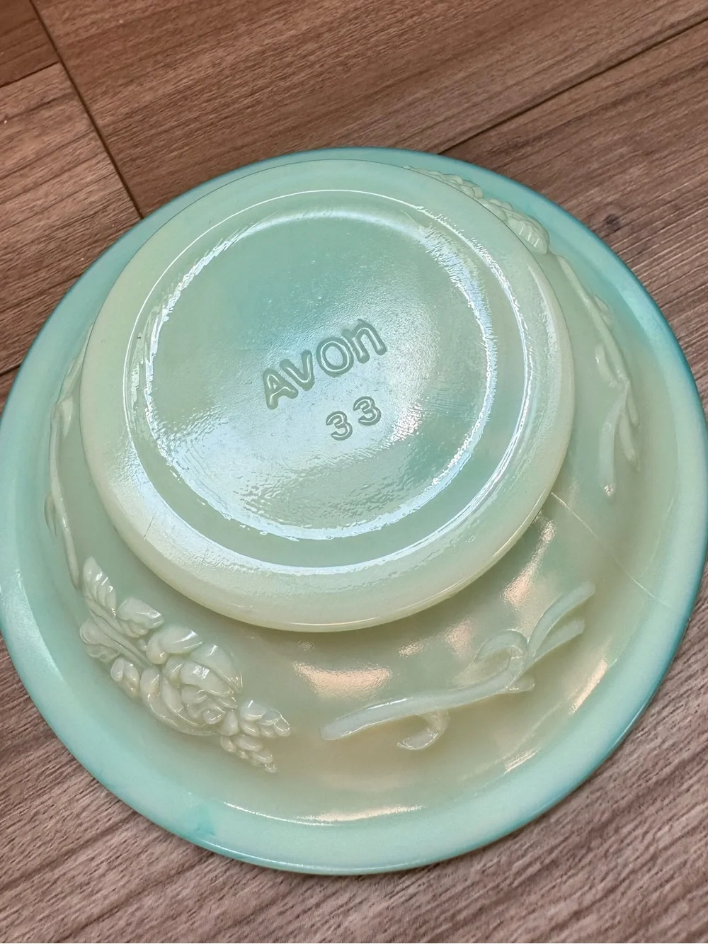 vintage 1970s Avon soap dish & bowl slag glass teal white jadeite-like finish